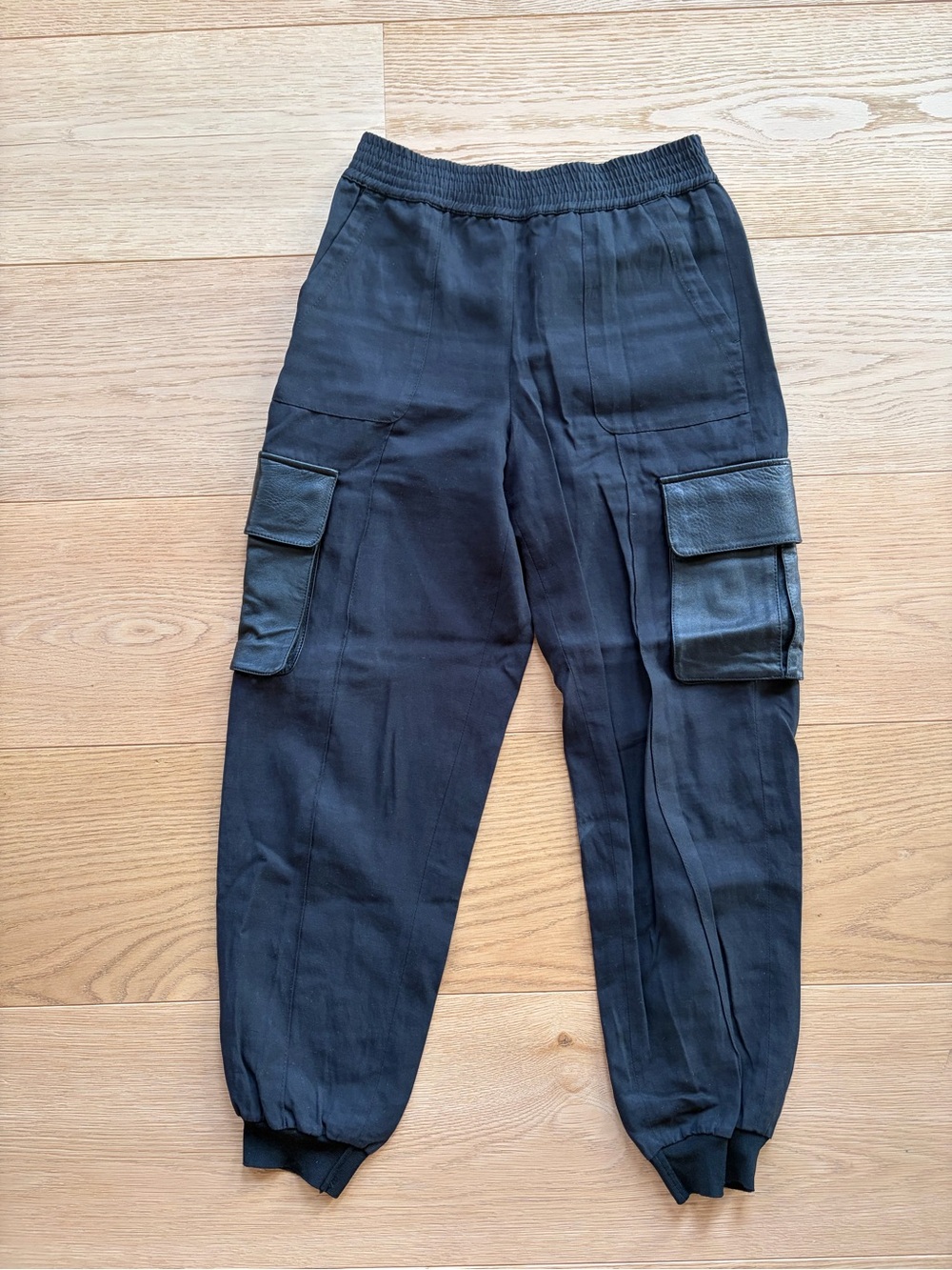 Alice + Olivia Black Cargo Joggers with Utility Pockets - SAMPLE